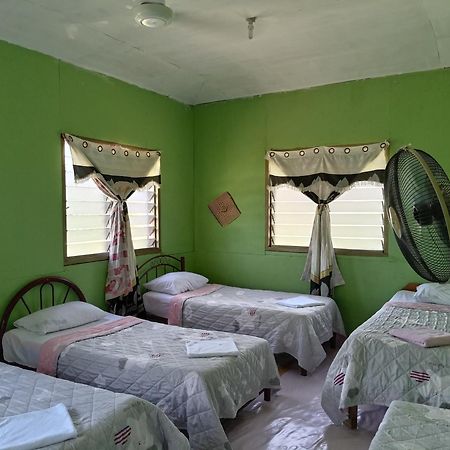Mulu D Cave Homestay Dış mekan fotoğraf
