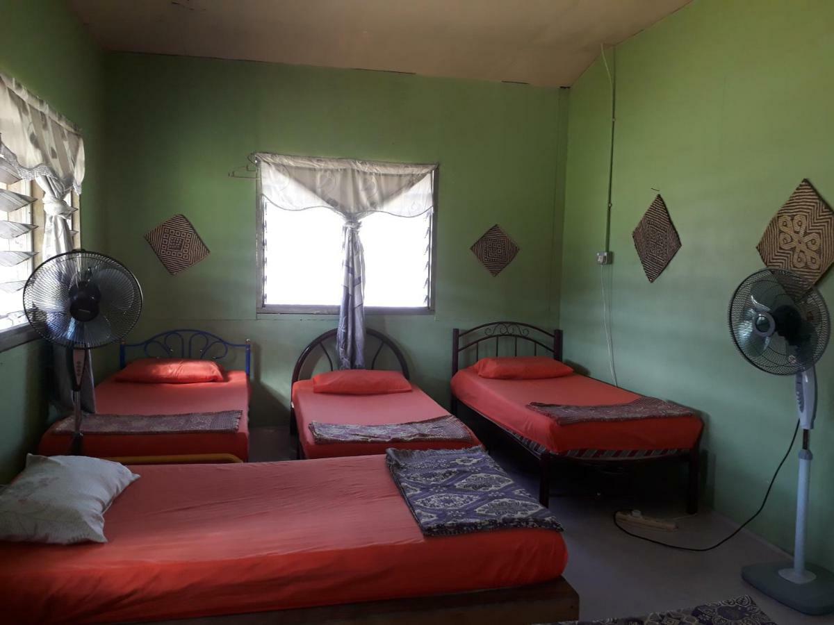 Mulu D Cave Homestay Dış mekan fotoğraf