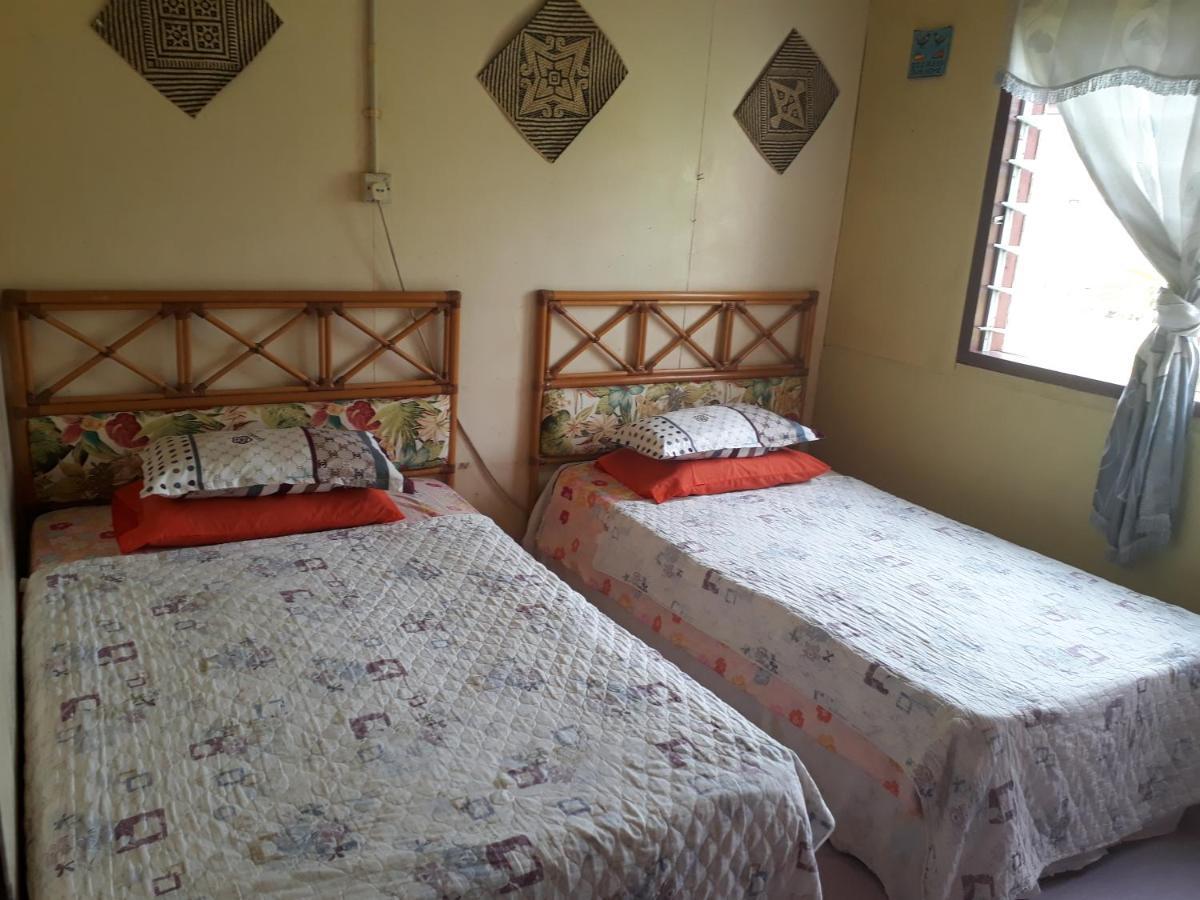 Mulu D Cave Homestay Dış mekan fotoğraf